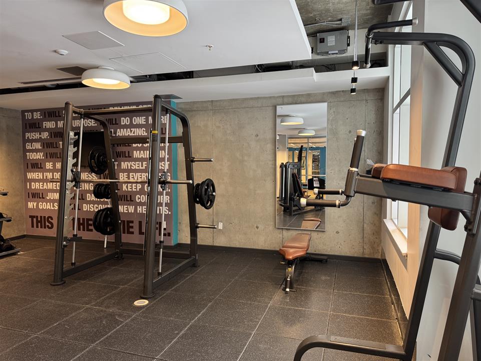 GYM 10